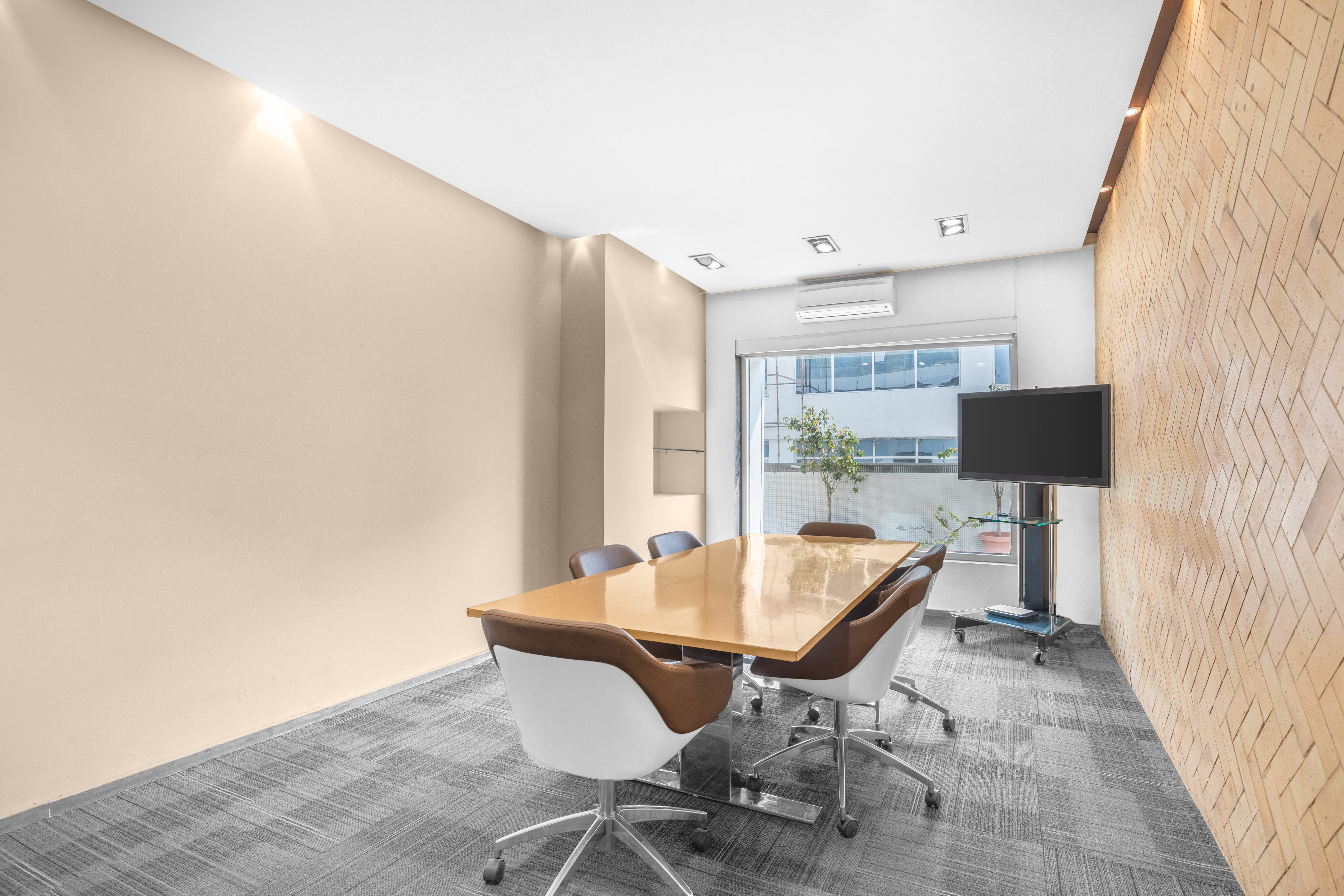 Regus - Indore, Vijay Nagar image 4