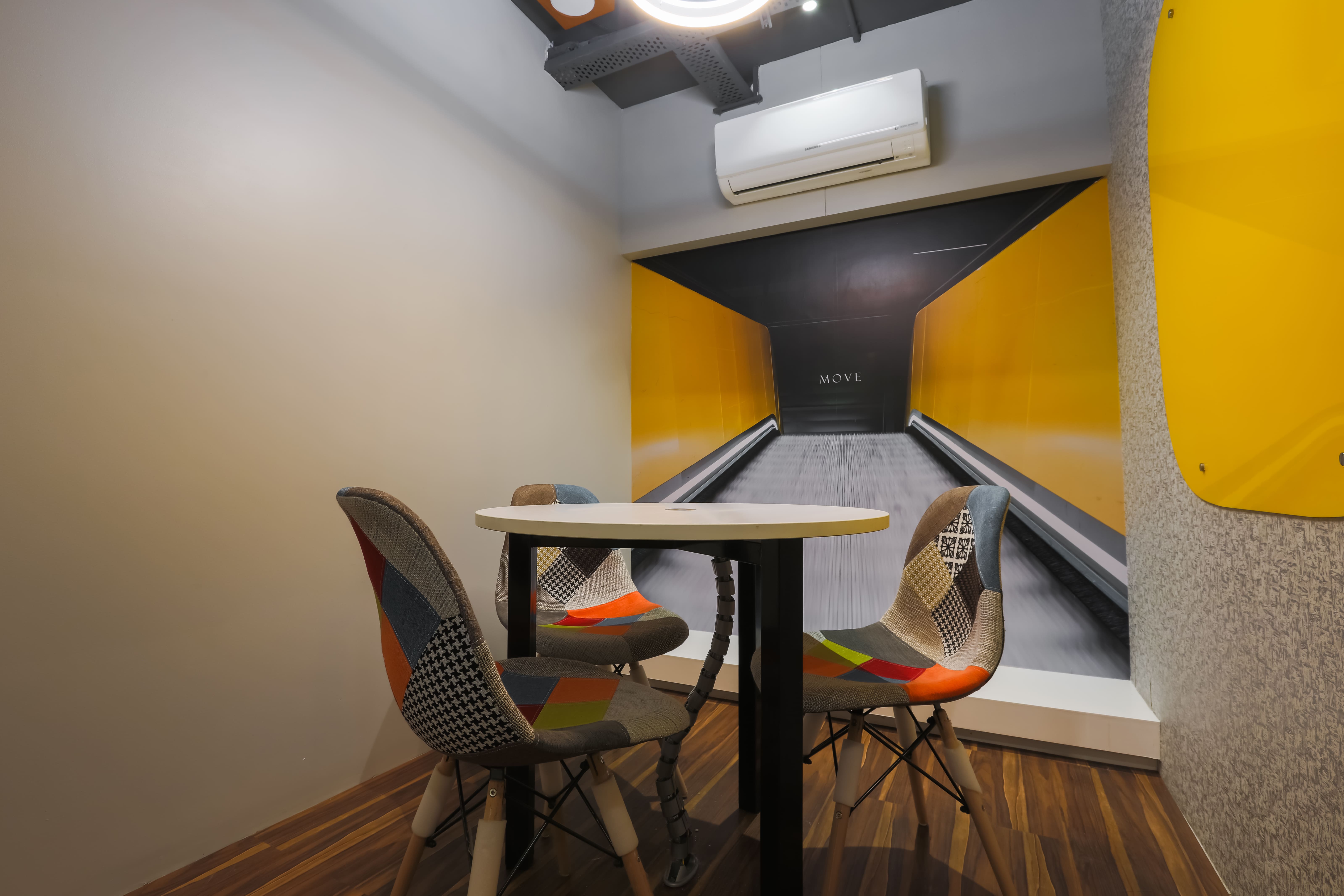 Sky Space Coworking image 5