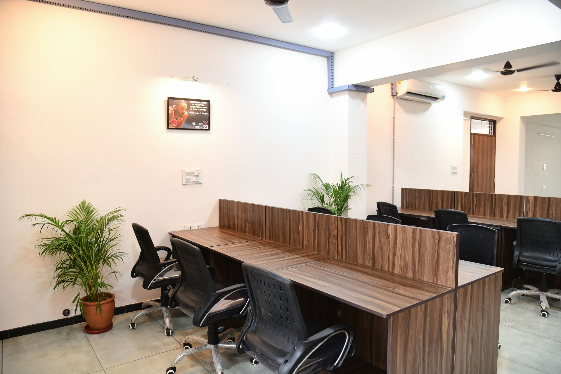 Praavi Co-Work Spaces image 3