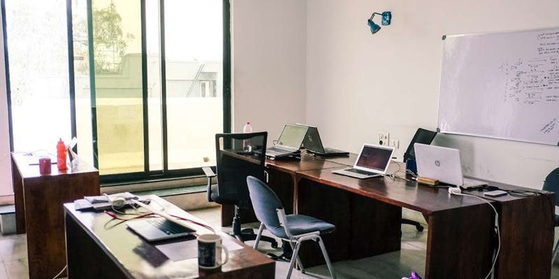 STARTUP LEGEND image 3