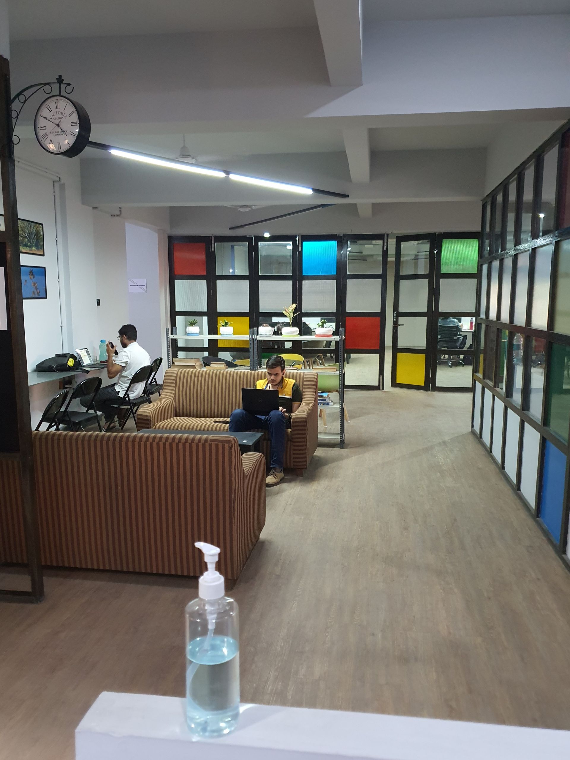 Clan-B Workspace image 5