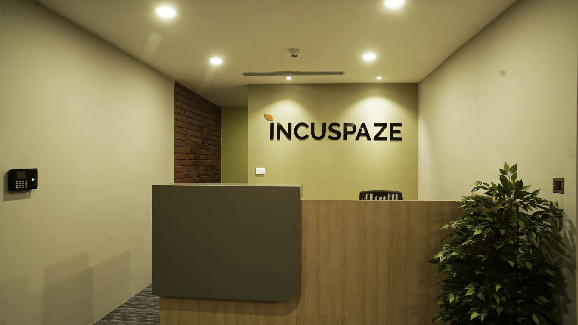 Incuspaze - Oberon Mall image 4