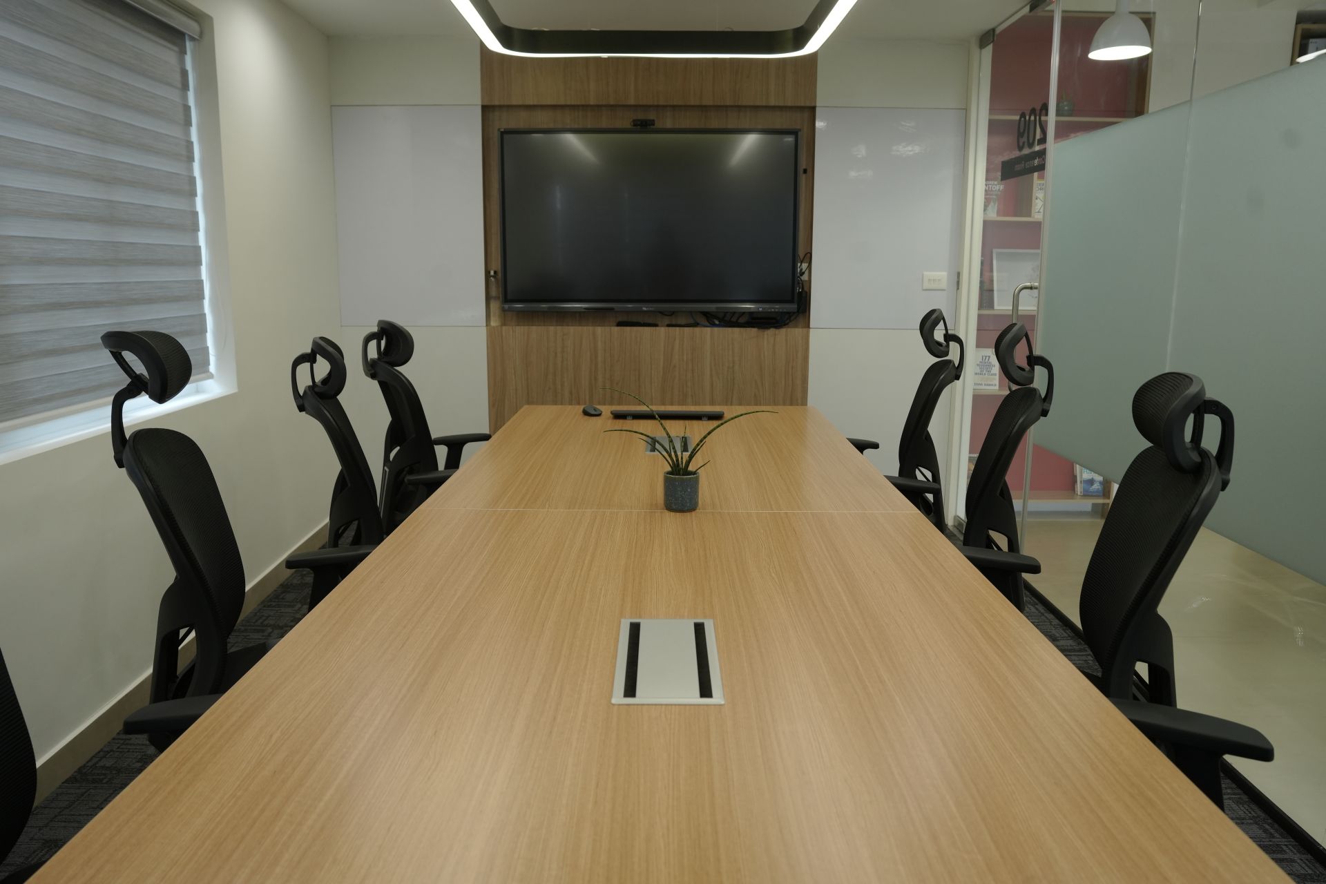 InnerSpace Coworking Thrikkakara Kochi image 4