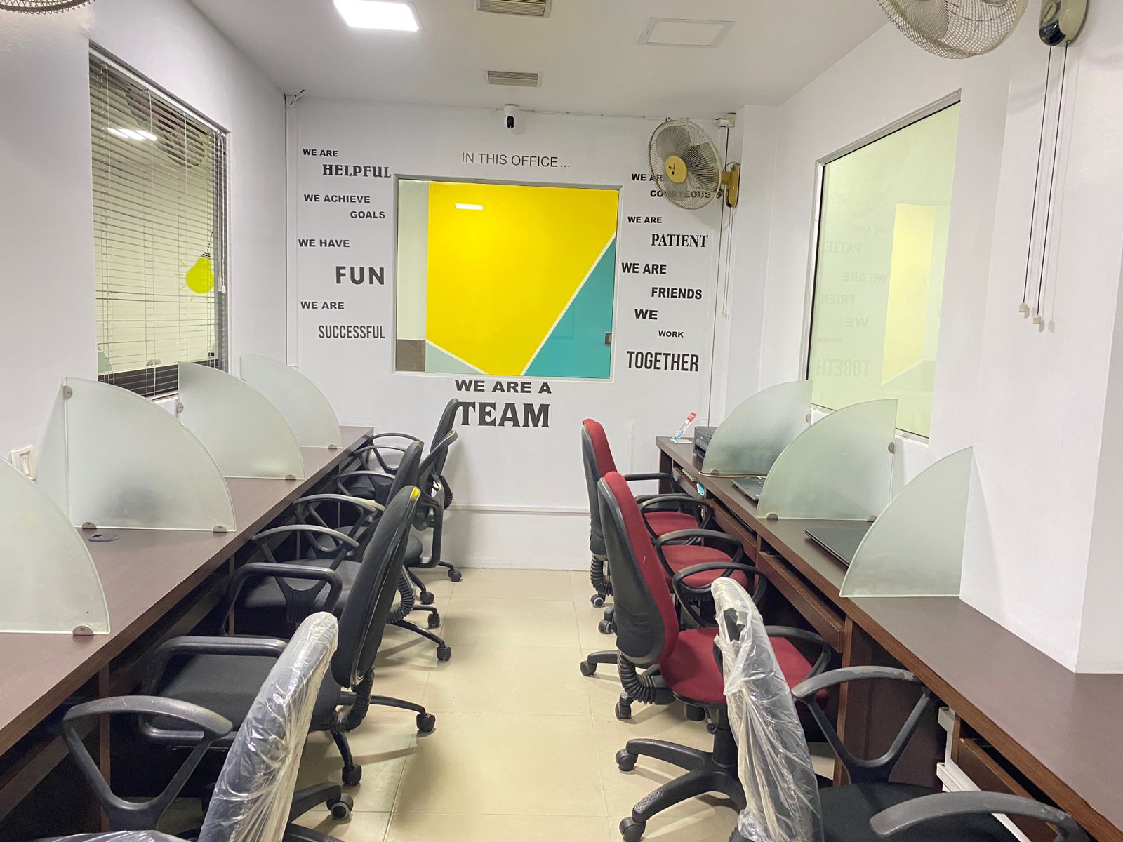 La Finest Coworking Spaces image 4