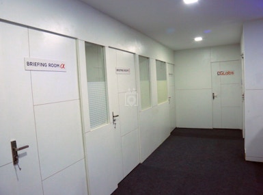 Office in Kochi image 5