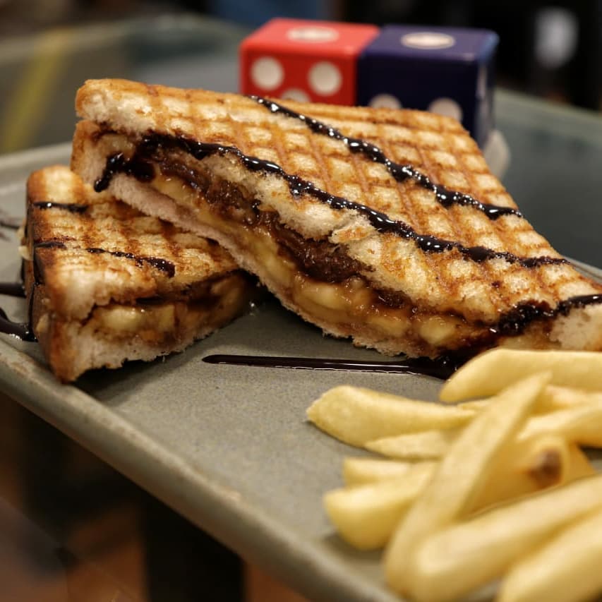 FRYDE CAFE , BELGHORIA image 3