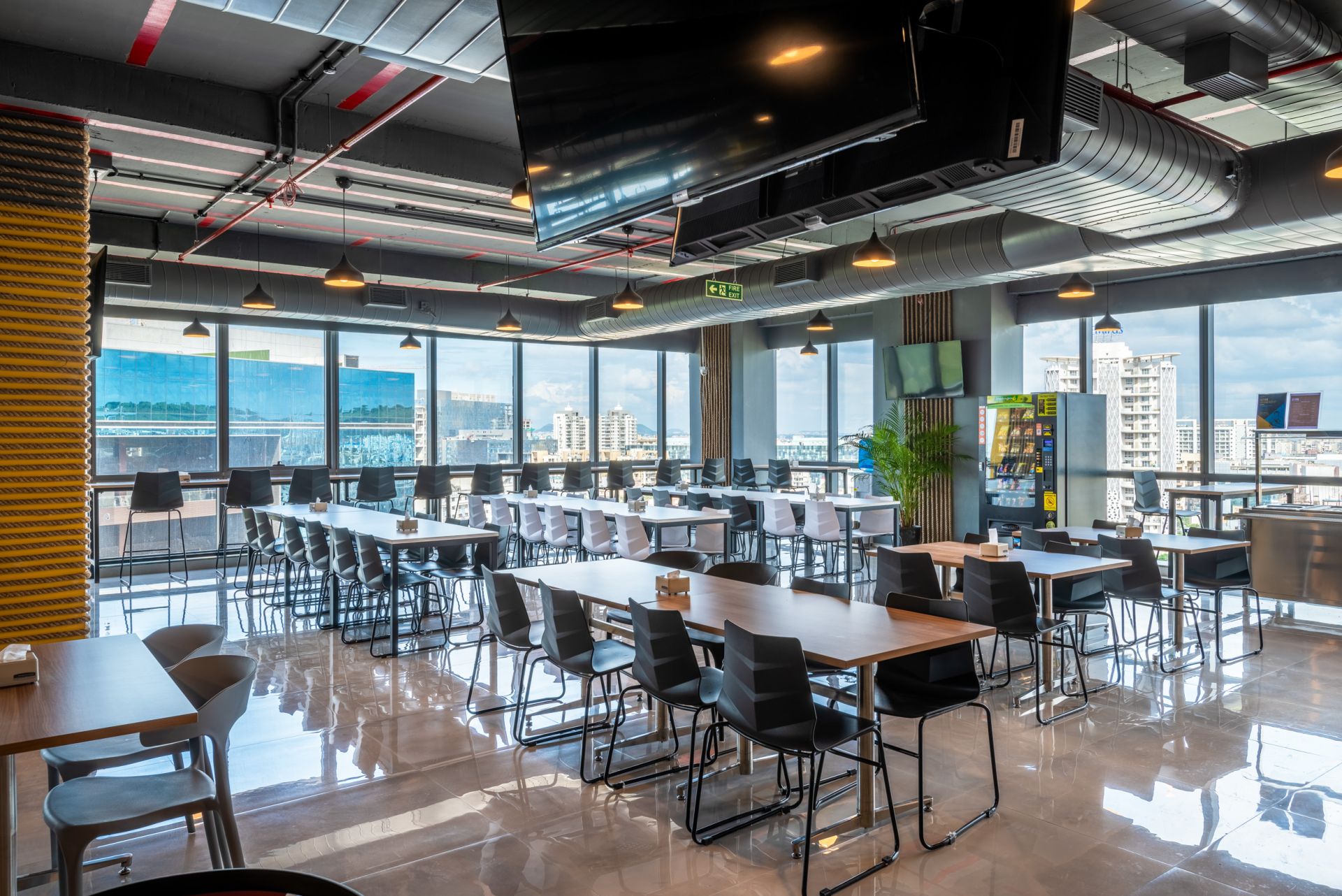 Smartworks Coworking Space in Kolkata image 4