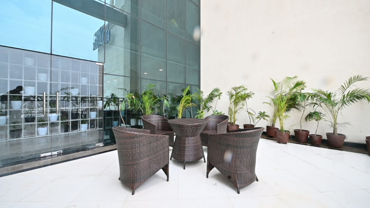 Incuspaze - Summit image 2