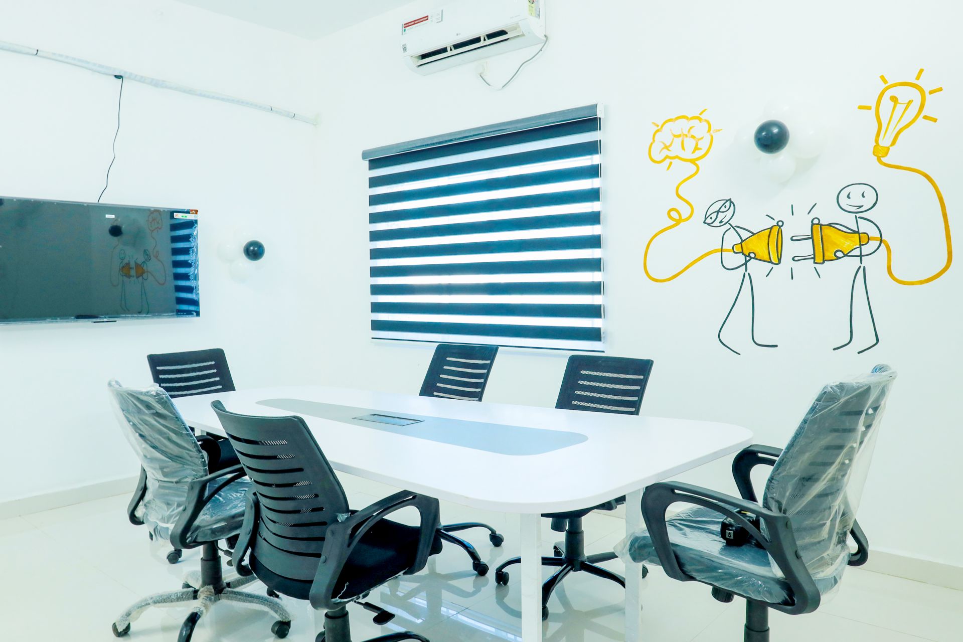 Bizzbay Cowork space image 4