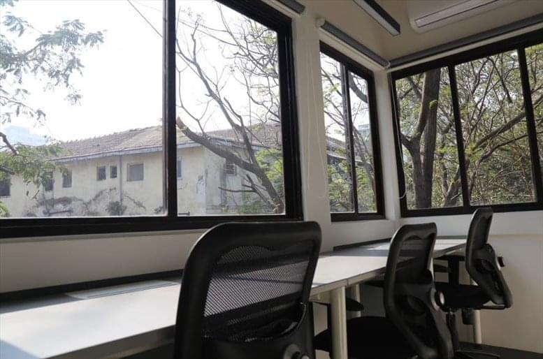 Bootstart Coworking image 3