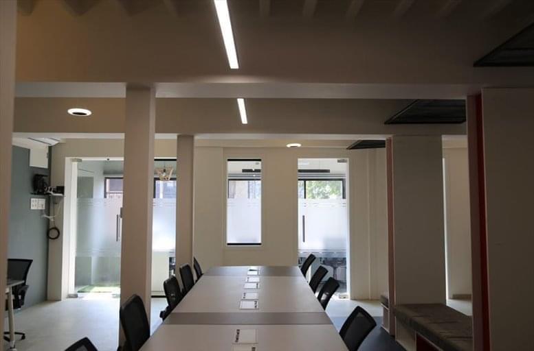 Bootstart Coworking image 1