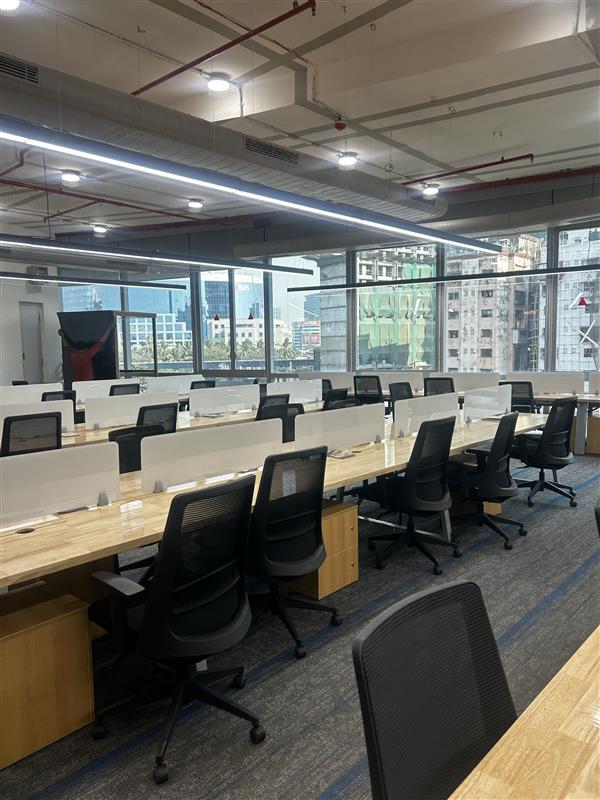 BHIVE Platinum BKC, Mumbai image 3