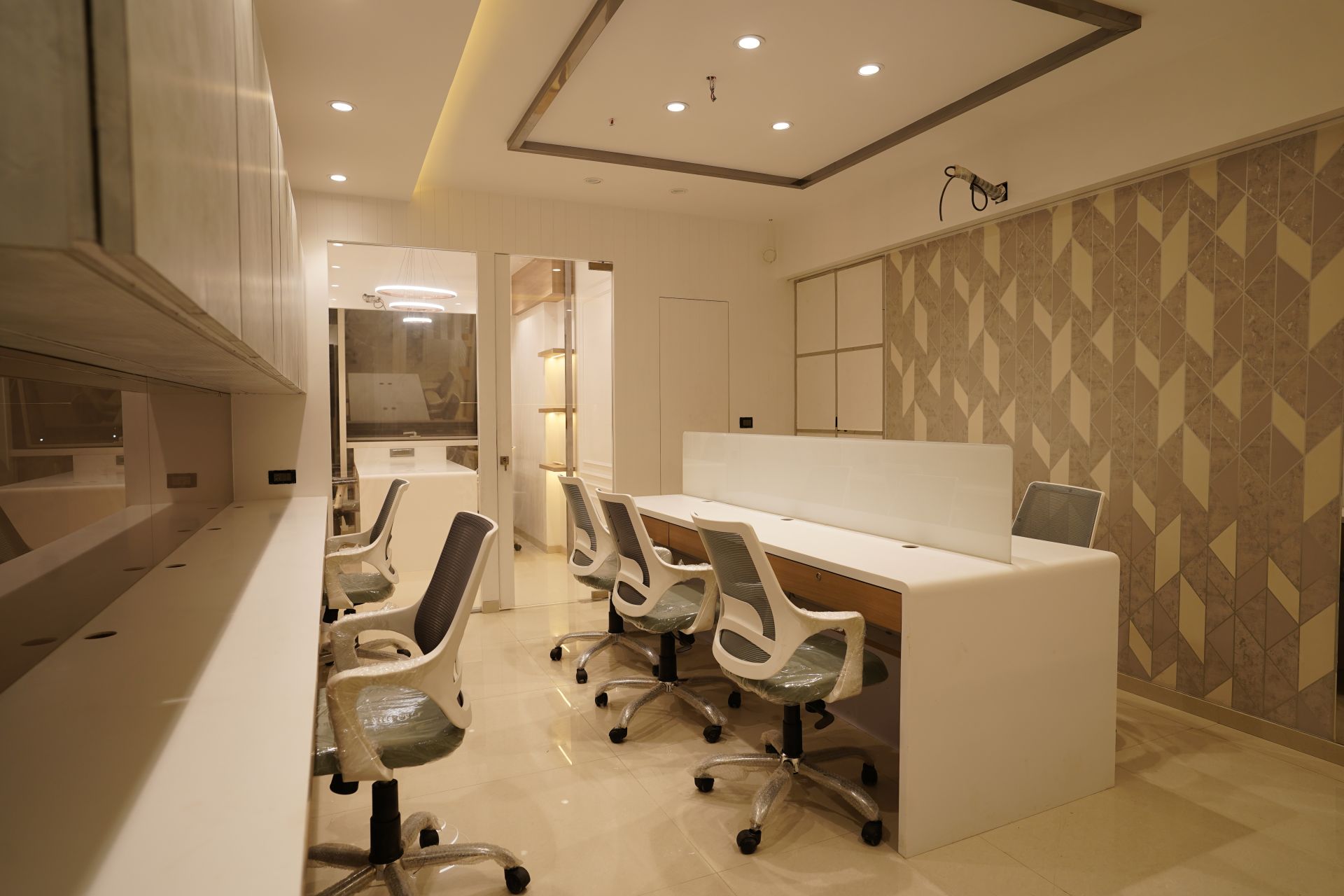 Globify Coworking Spaces image 3