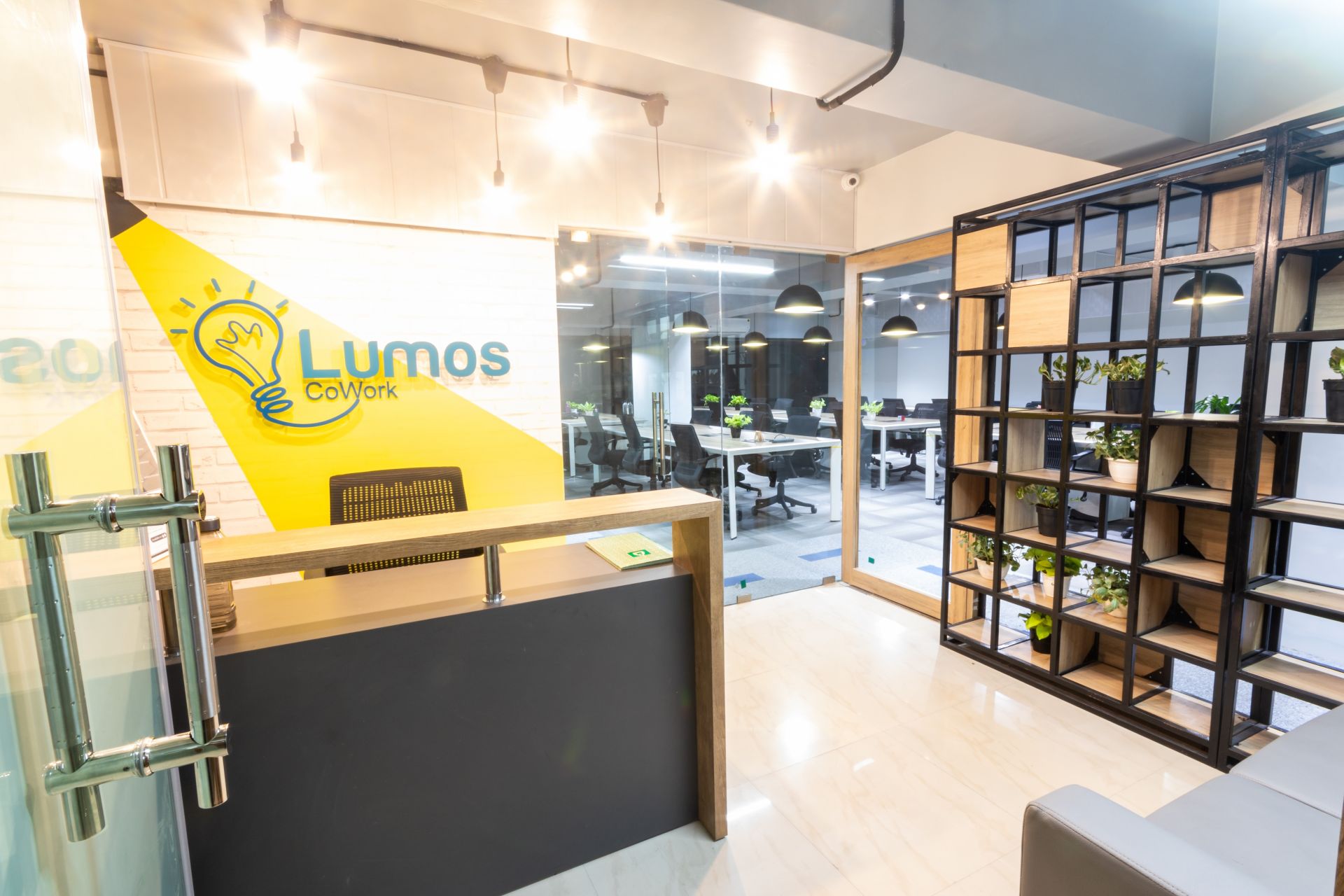 Lumos Cowork image 2