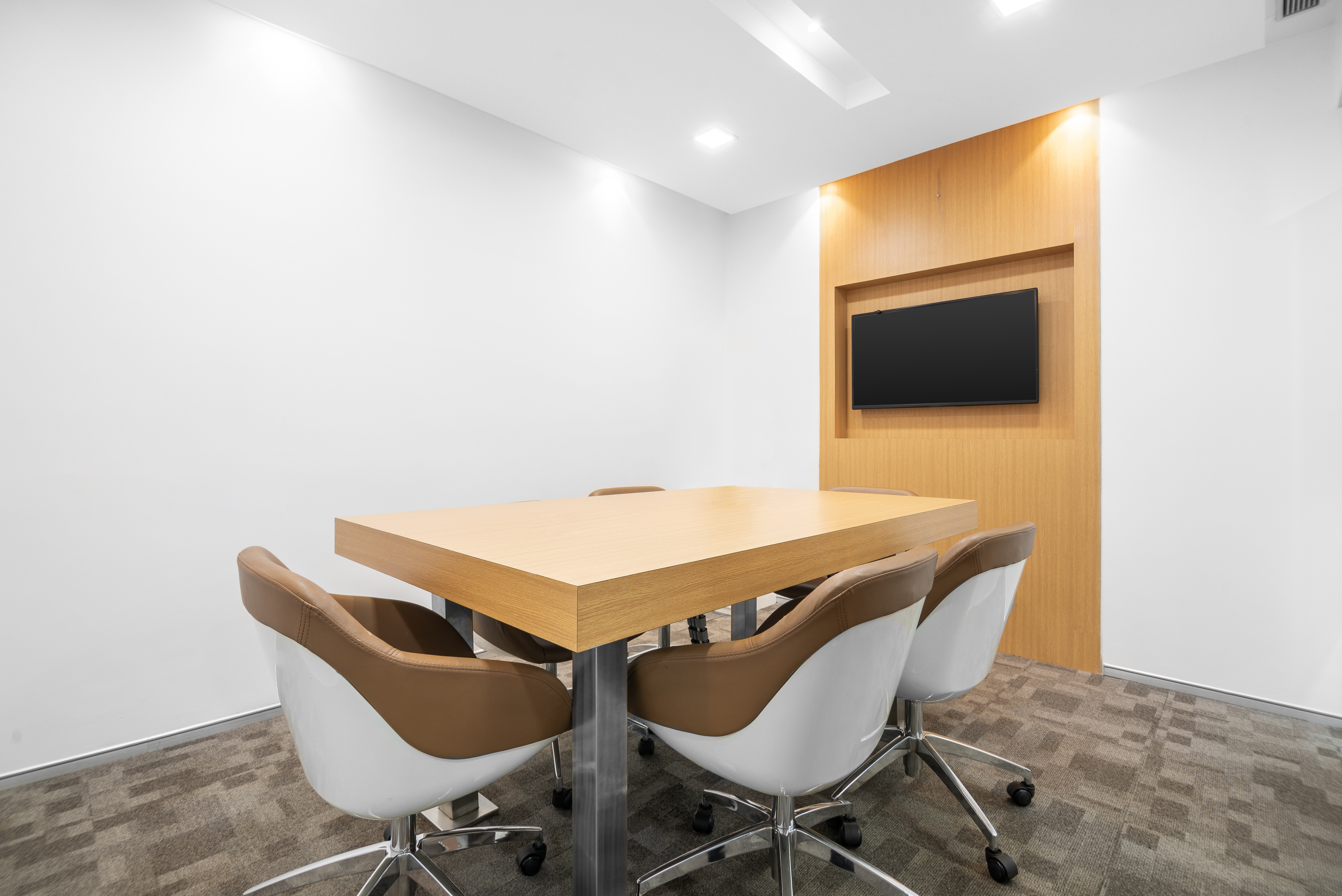 Regus - Mumbai, Kaledonia - Andheri image 4