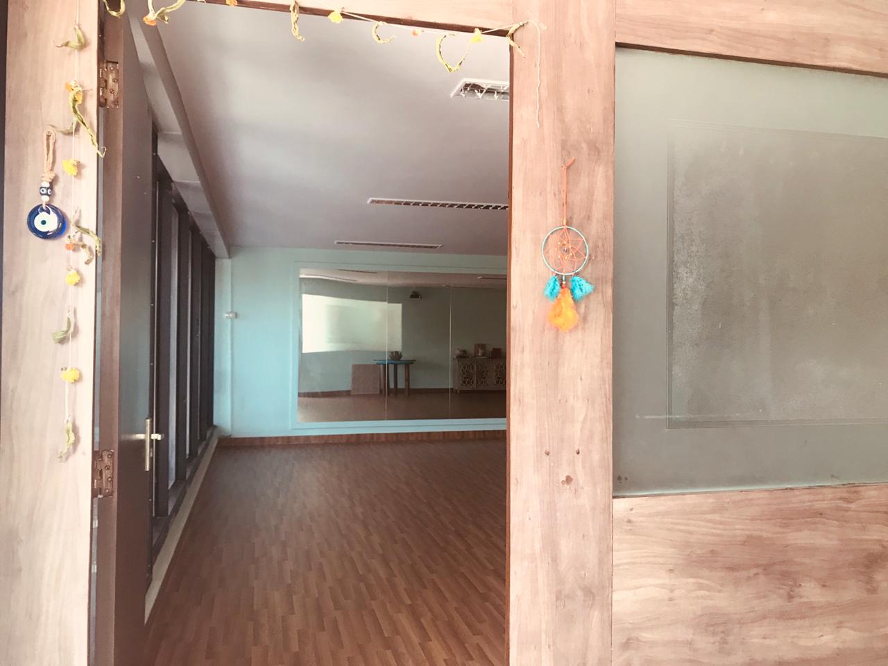 Studio By The Lake image 5