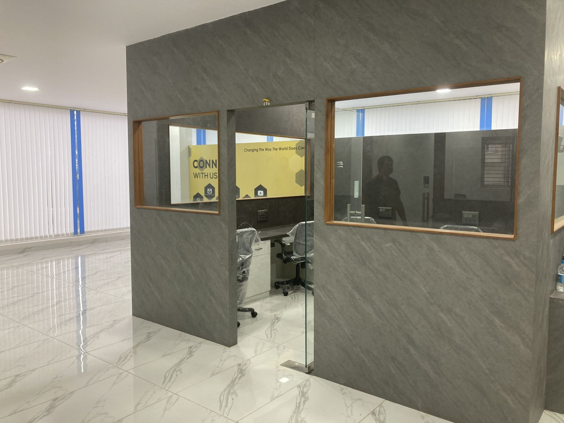 Smart Cubicles image 3