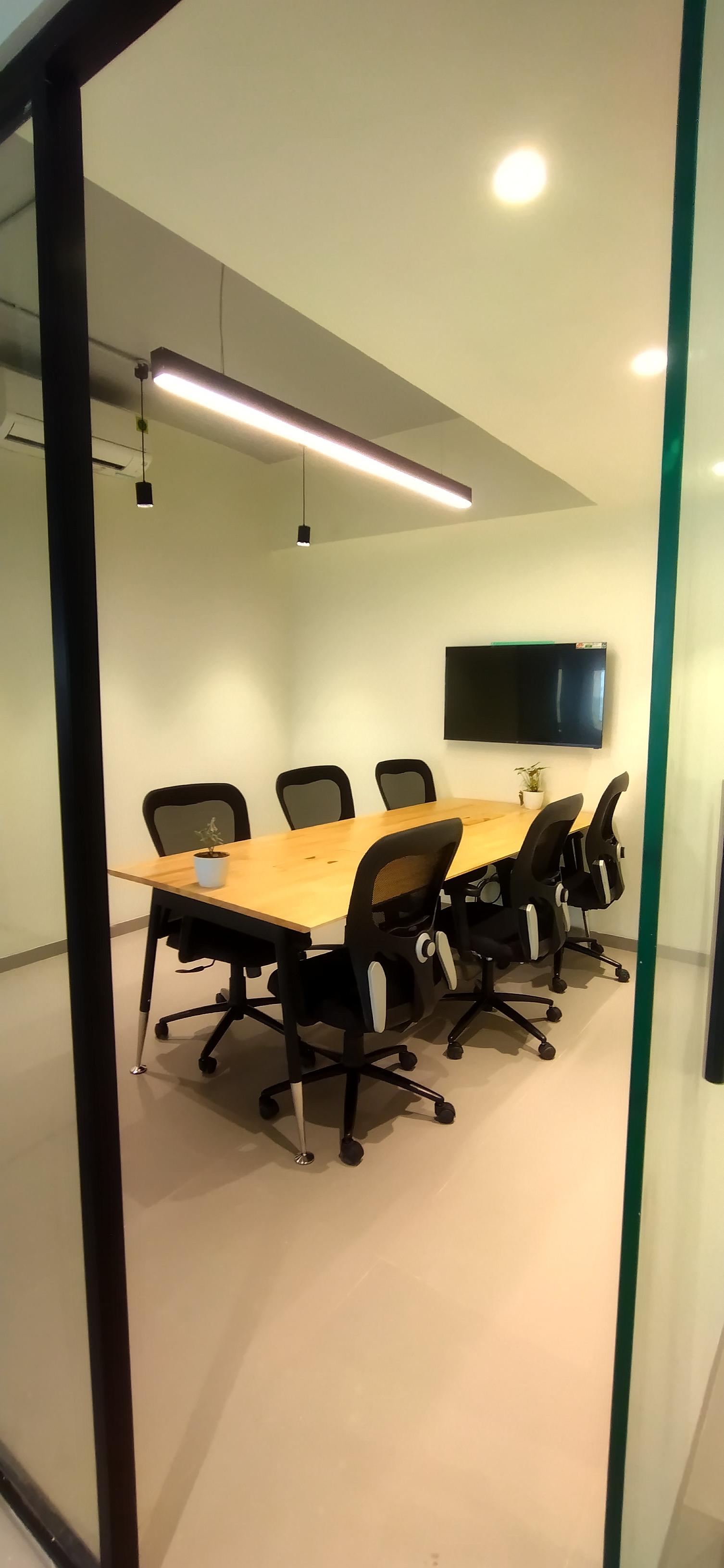 Bootstart Co-Work image 2