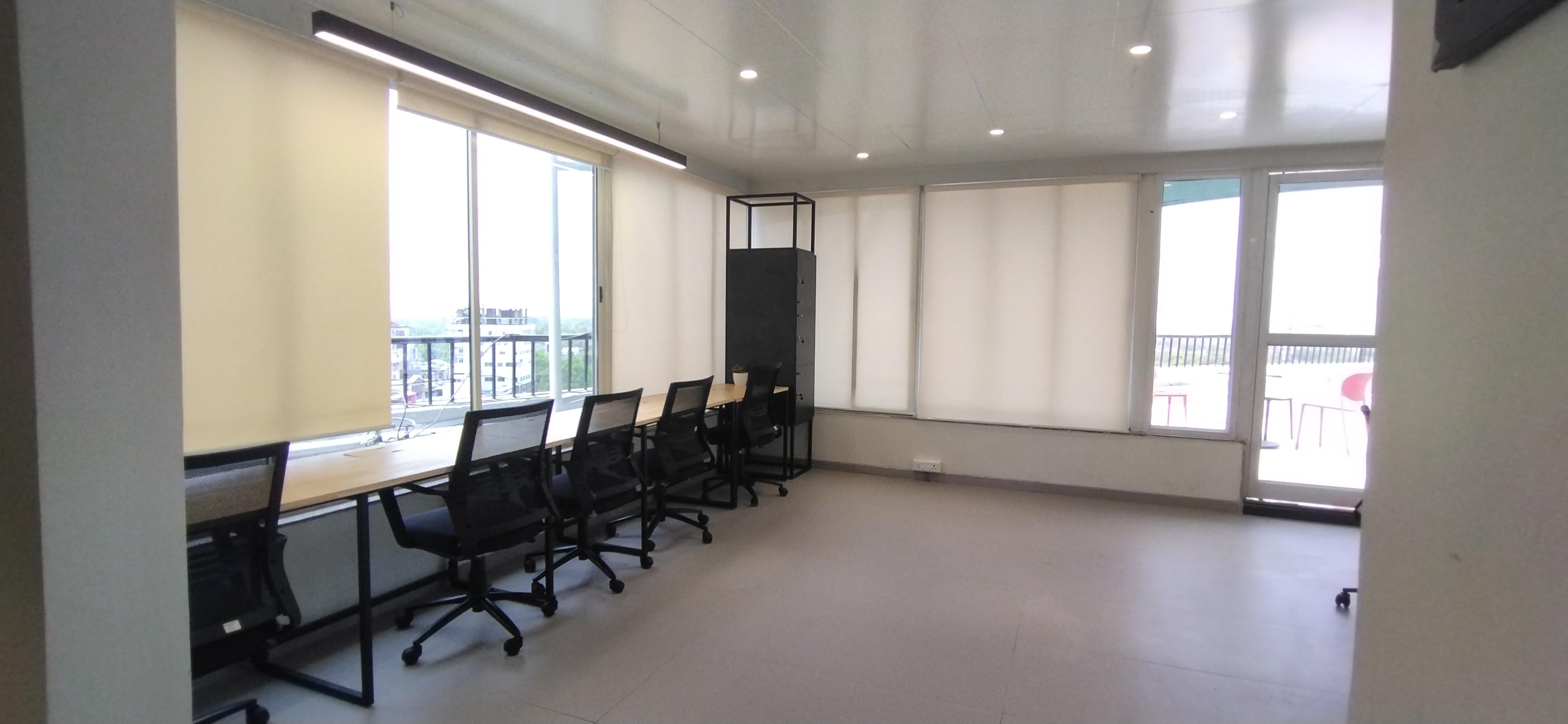 Bootstart Co-Work image 3