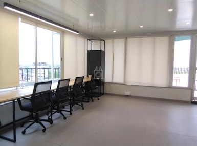 Bootstart Co-Work image 3