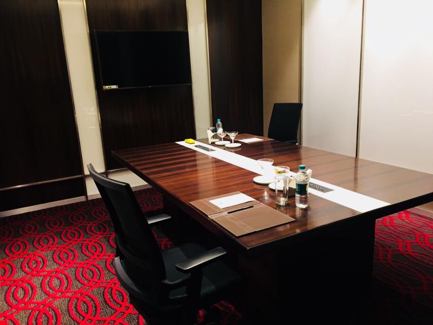 Pride Hotel Nagpur image 3