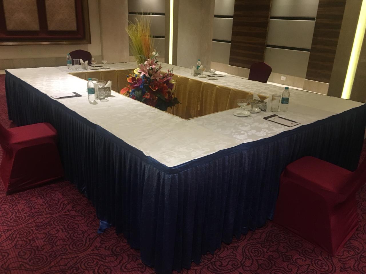 Pride Hotel Nagpur image 5