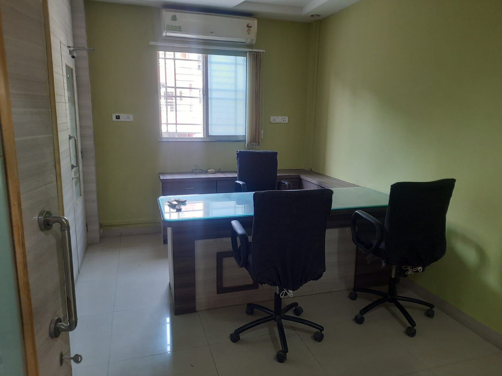 Supreme Spaces image 4