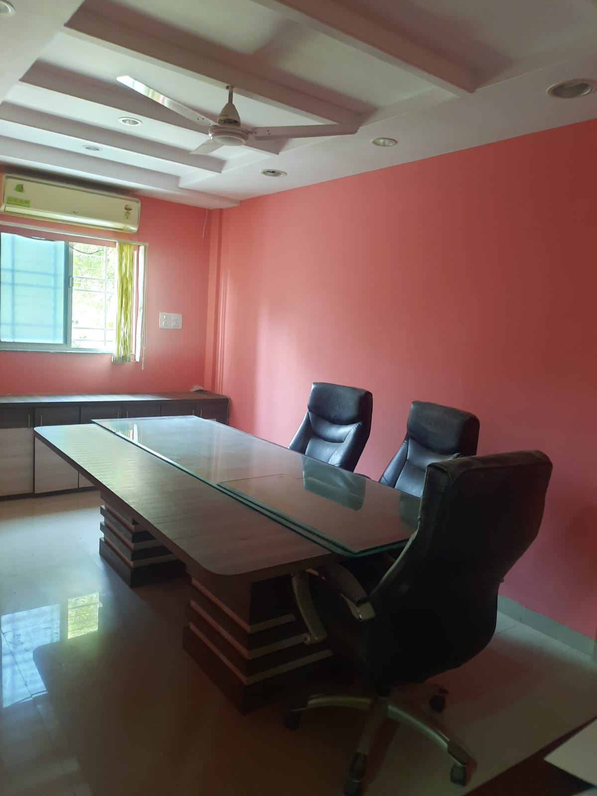 Supreme Spaces image 3