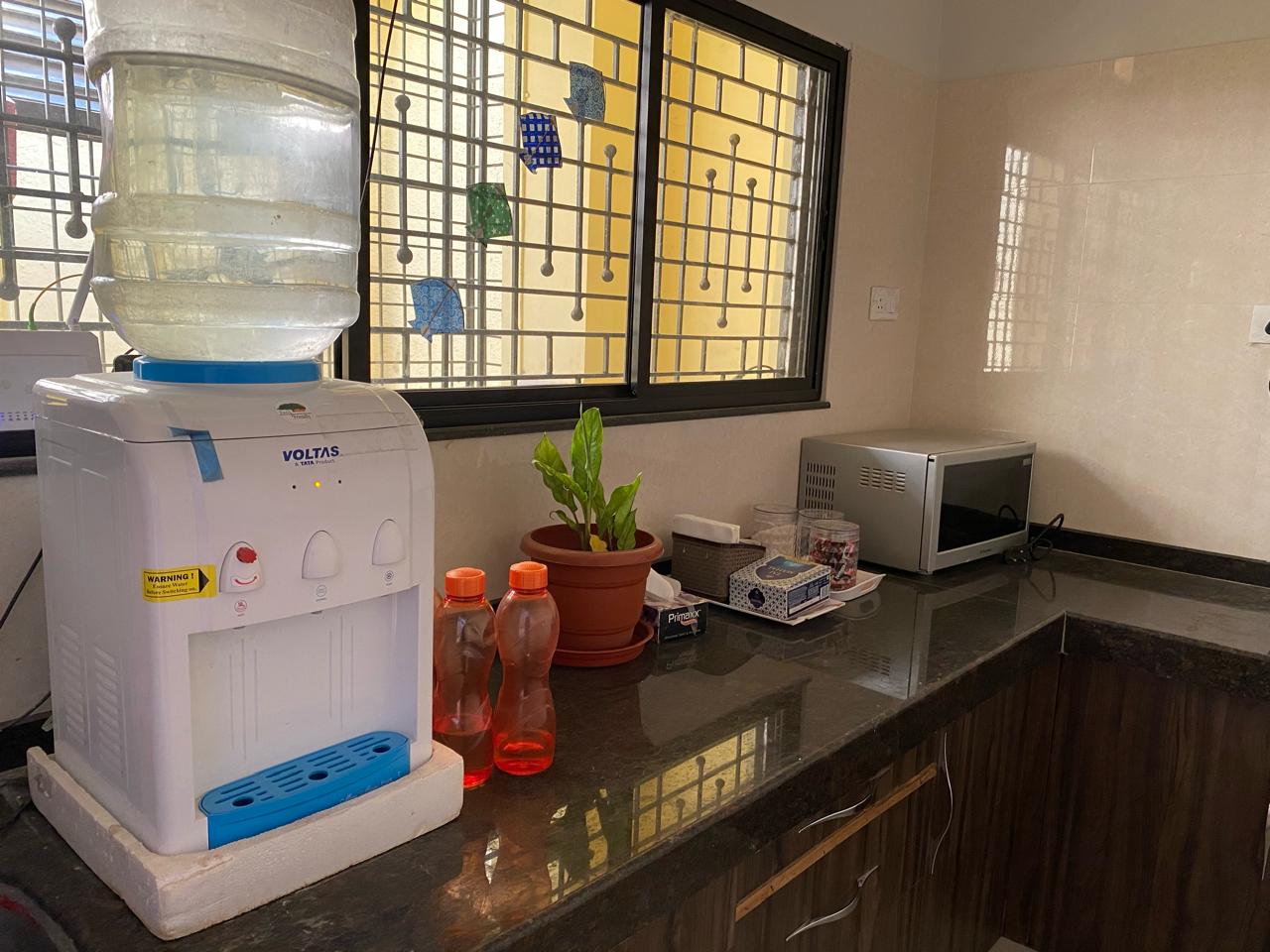 Working Avenue - CoWorking Den image 4