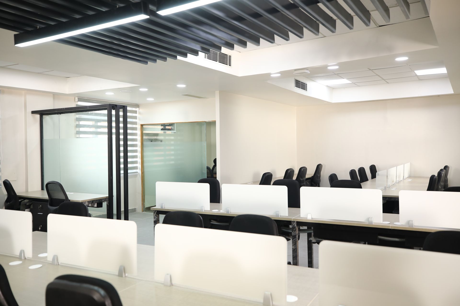 Anticube Coworking Spaces image 2