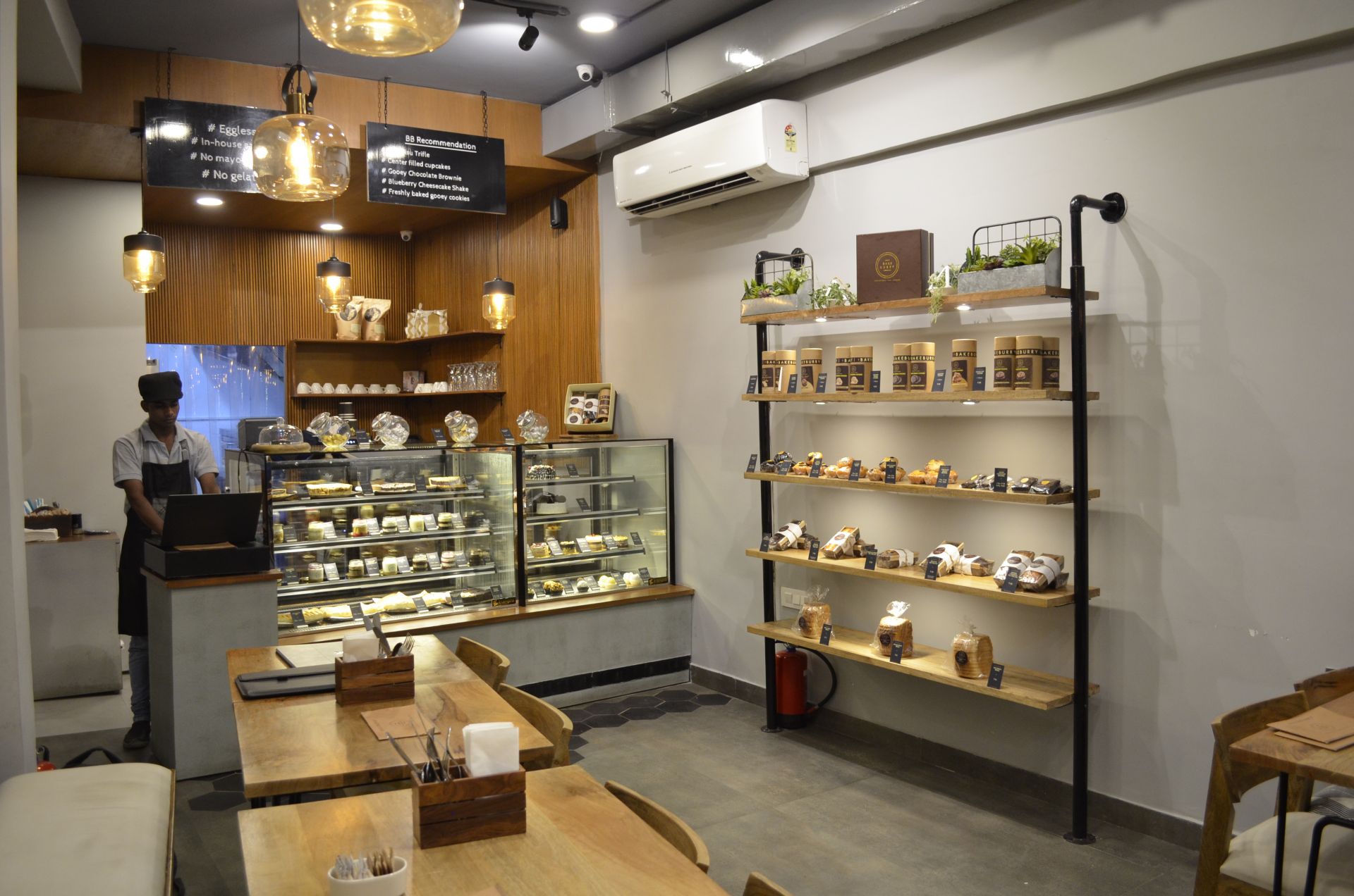 myHQ coworking at Bakeburry Hauz Khas image 4