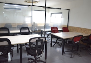 myHQ coworking at DesqWorx Greenpark image 2