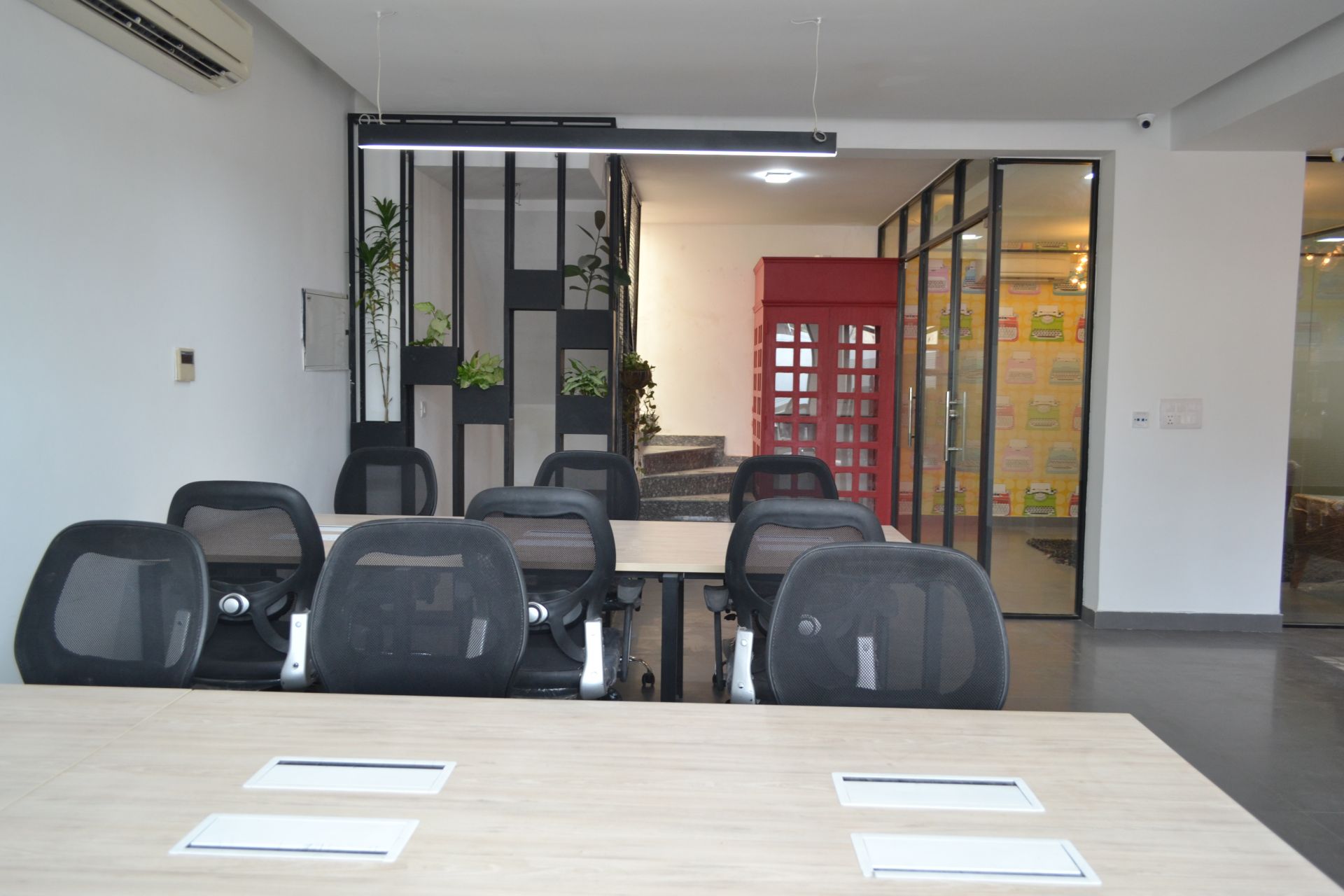 myHQ coworking at DesqWorx Greenpark image 3