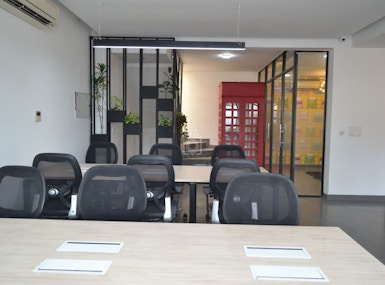 myHQ coworking at DesqWorx Greenpark image 3