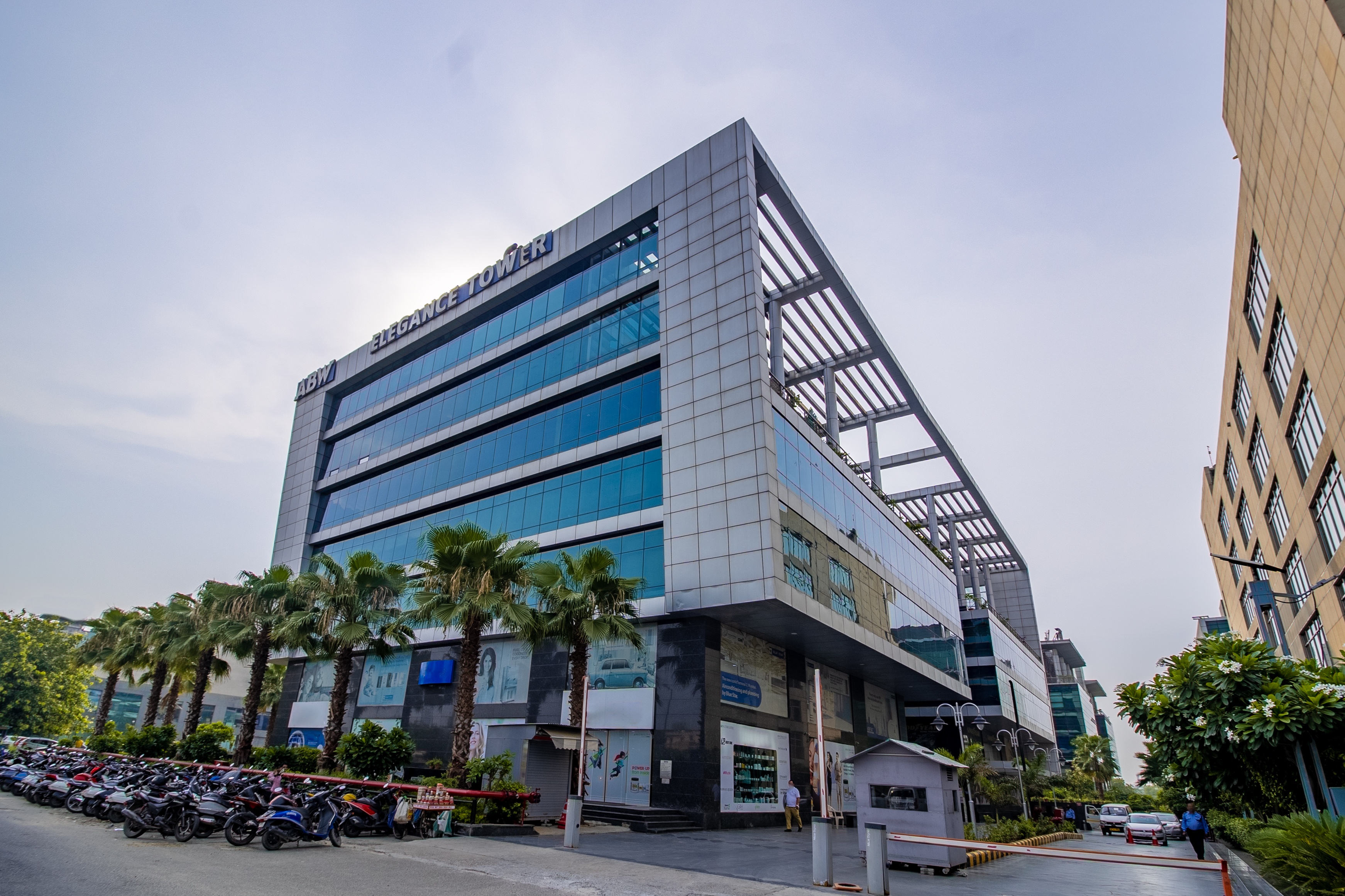 Regus - New Delhi Elegance image 1