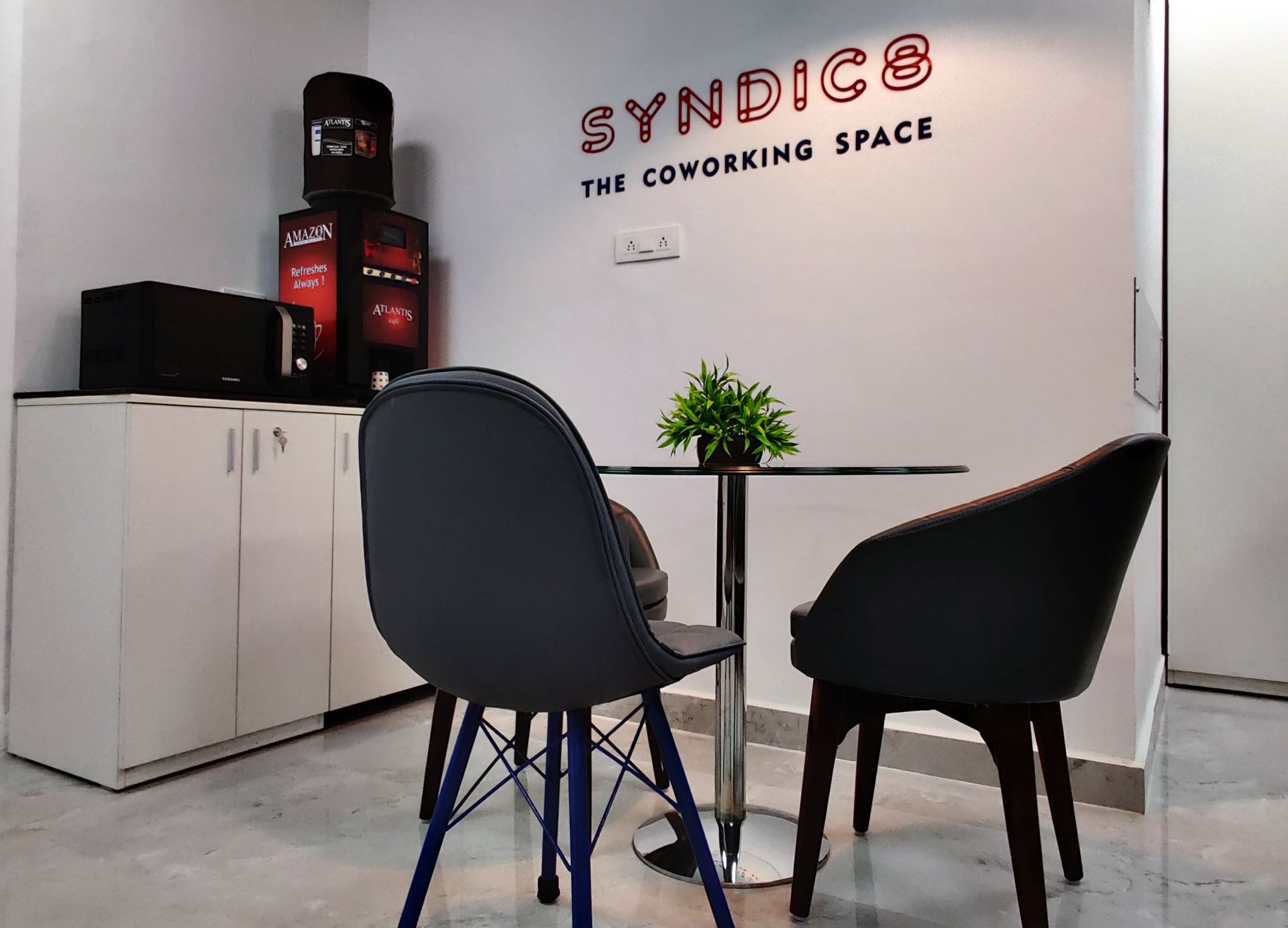 Syndic8 Coworking image 2