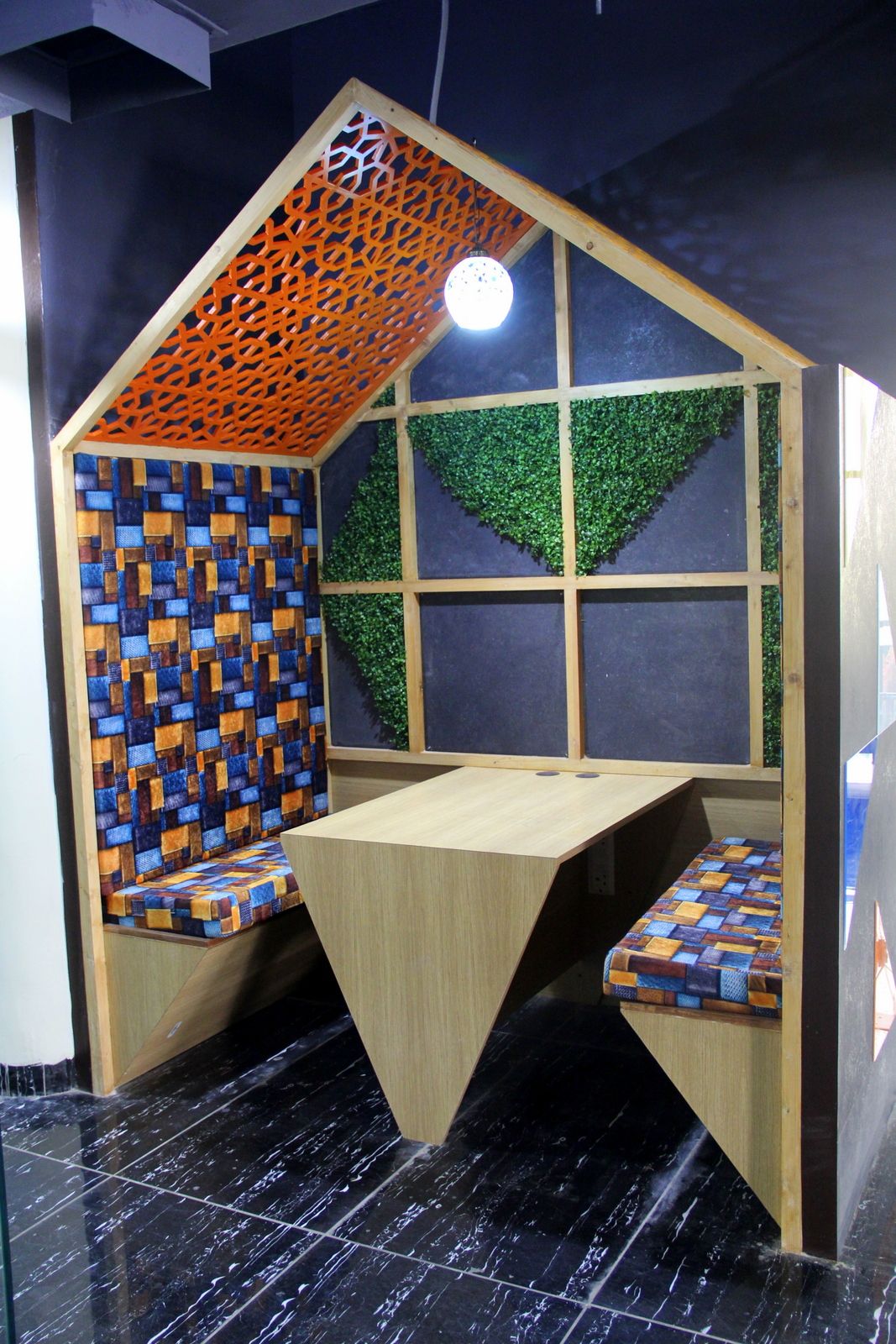 LETS CONNECT COWORKING SPACE image 4