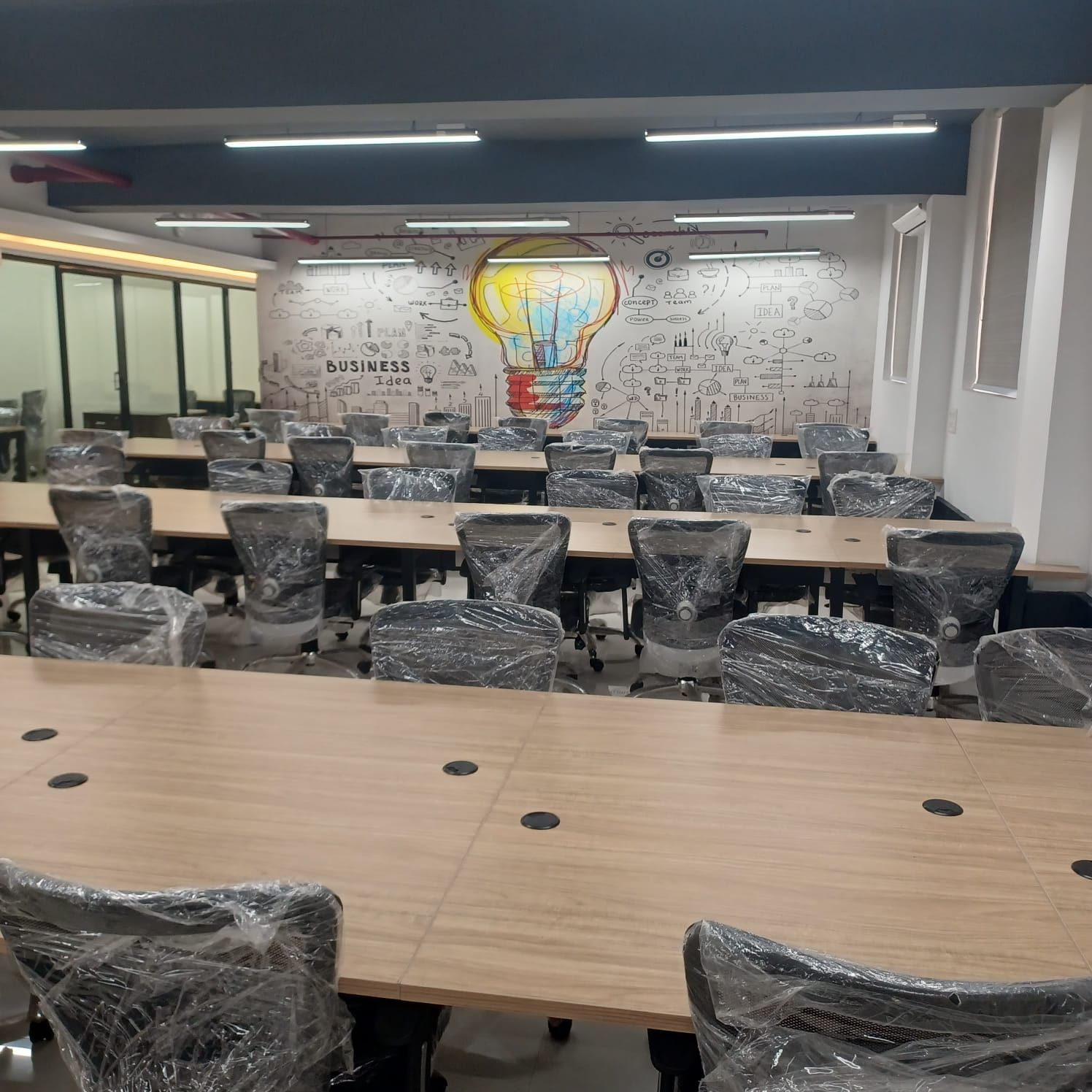 Rajkamal Coworking Space image 4