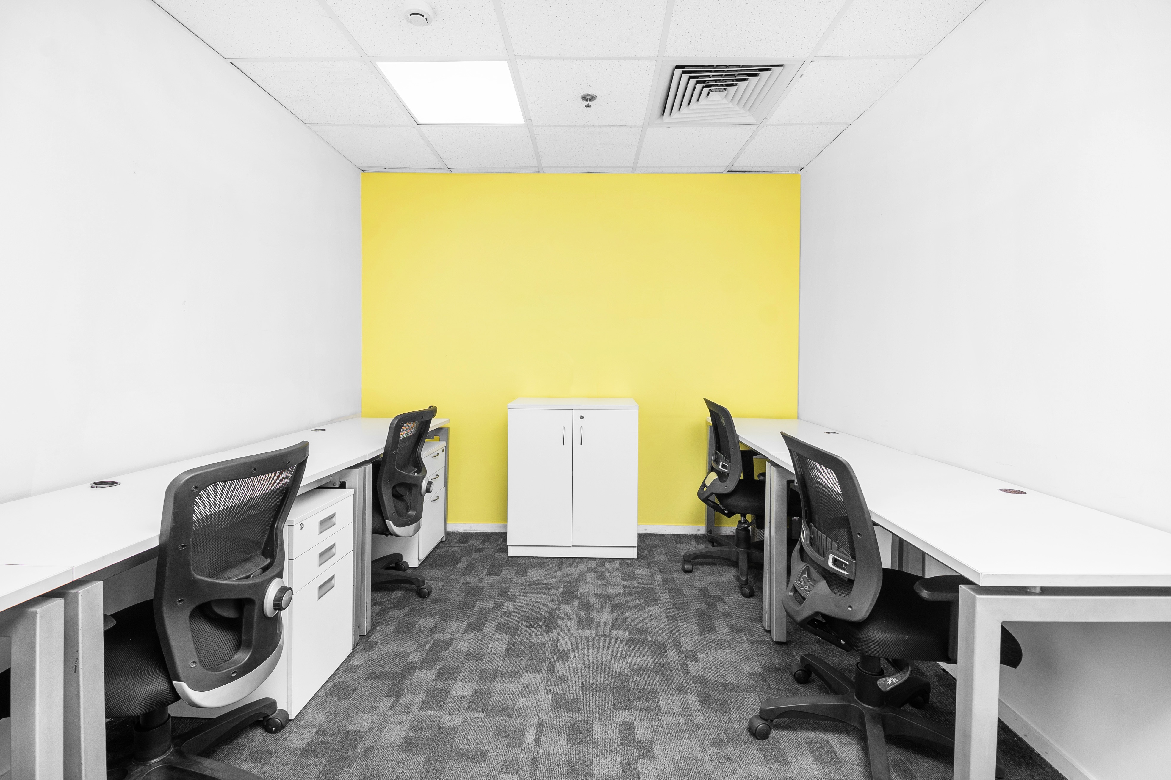Regus - NOIDA, Tapasya Corporate Heights image 3