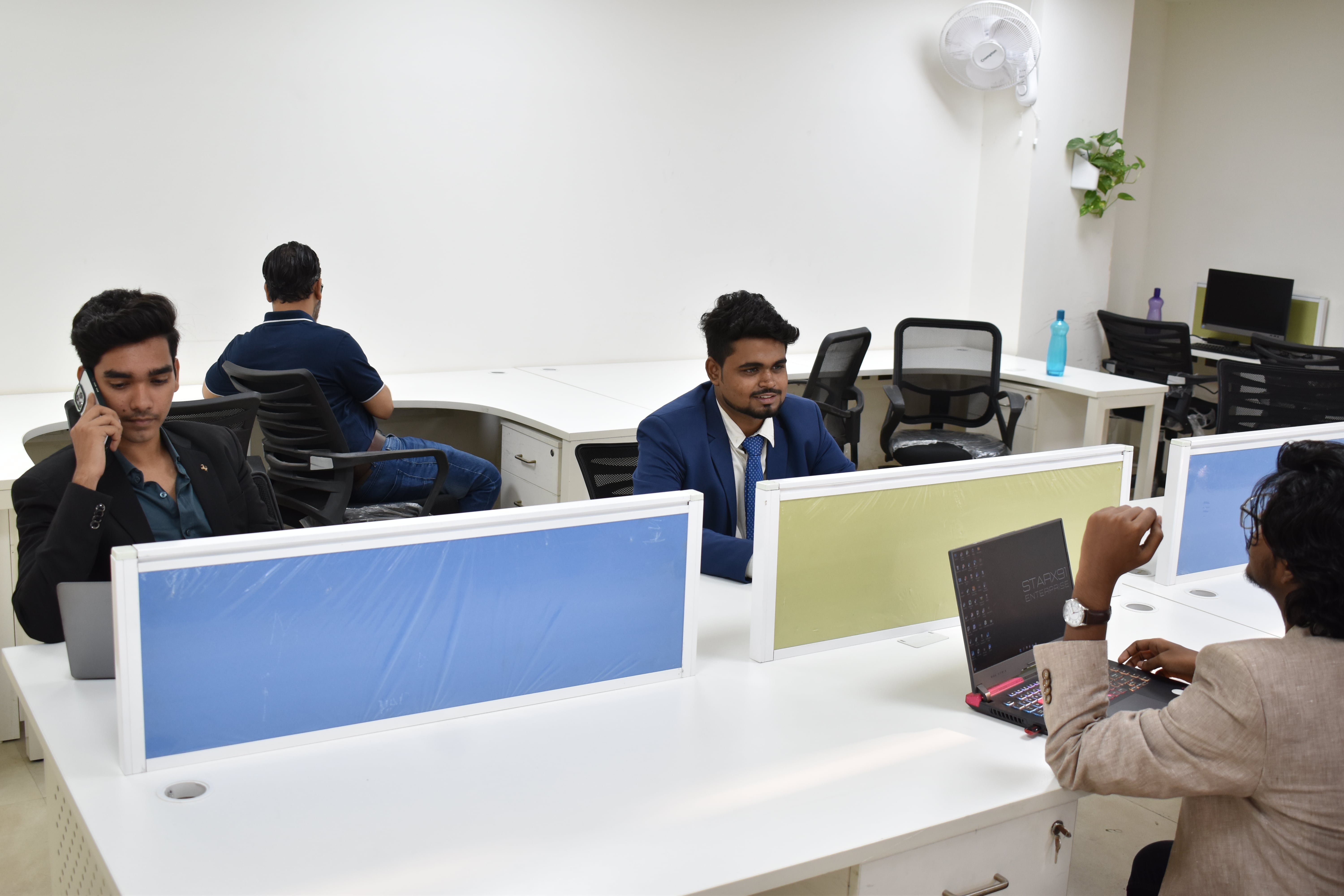 Oplus Cowork Raja Bazar image 2