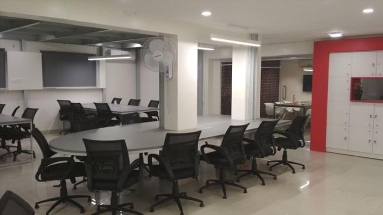 Bootstart Coworking image 2