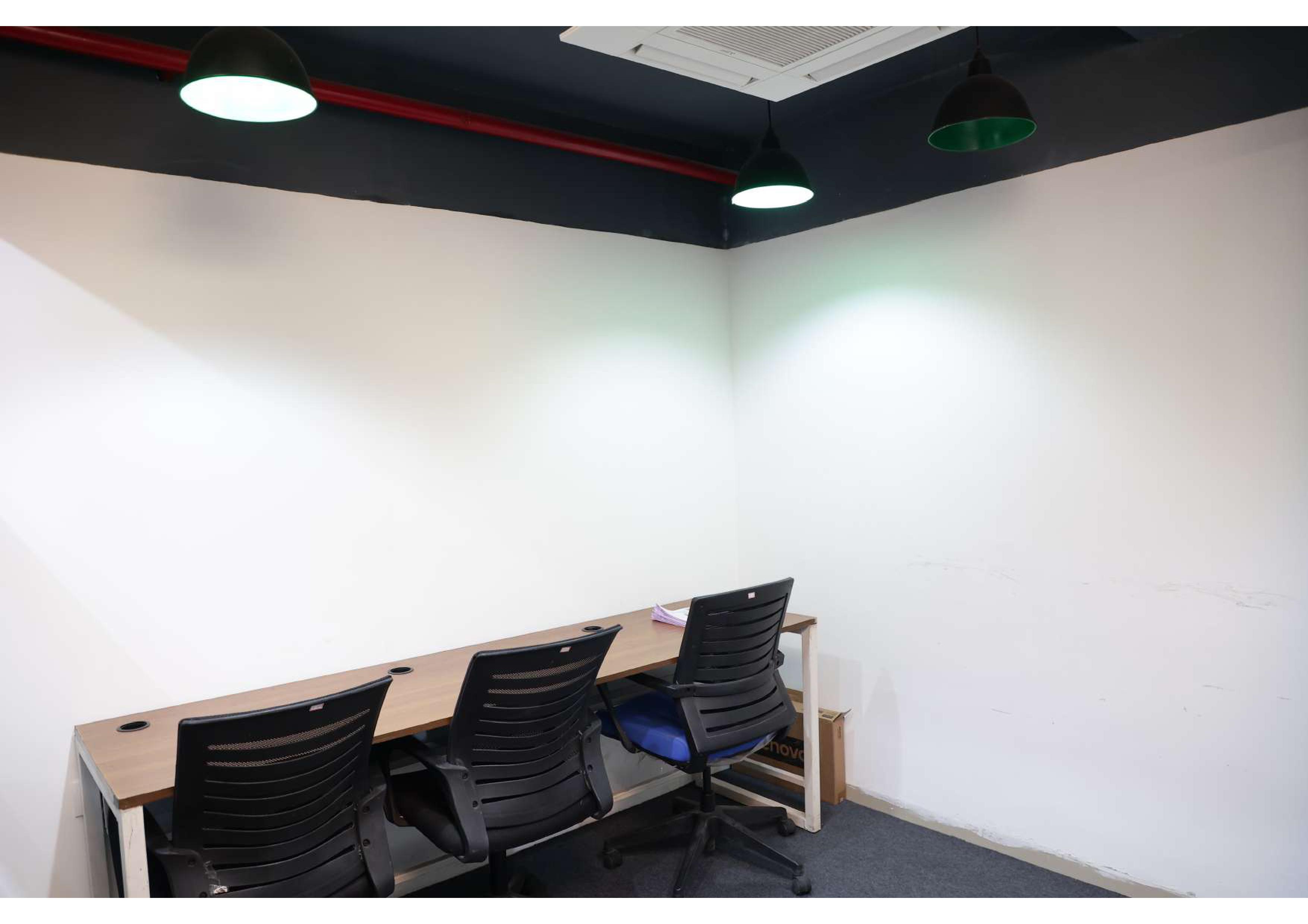 Coworking Studio Mahavir Tower image 4