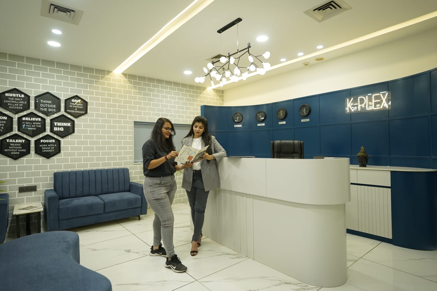 KPLEX GRAND COWORKING SPACE image 2