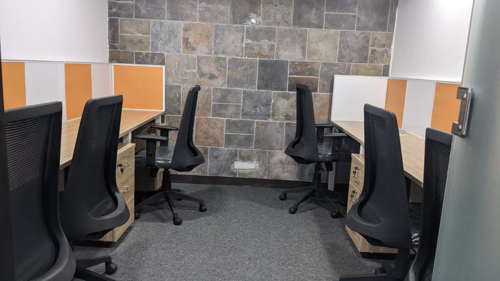 Orange business centre image 4