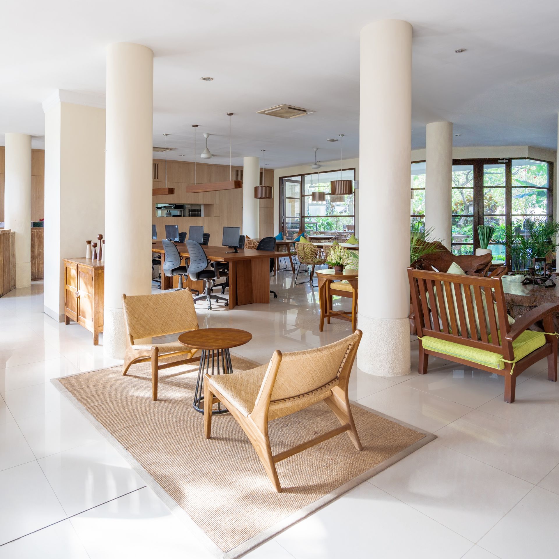 Hub Bali Coworking Legian image 3