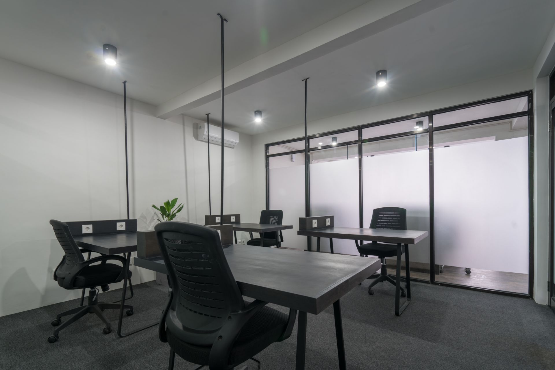 Hub Bali Coworking Nusa Dua image 3