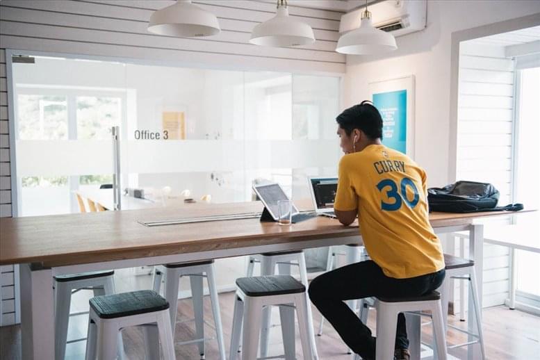 EV Hive Coworking Space image 4