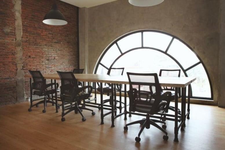 EV Hive Coworking Space image 5