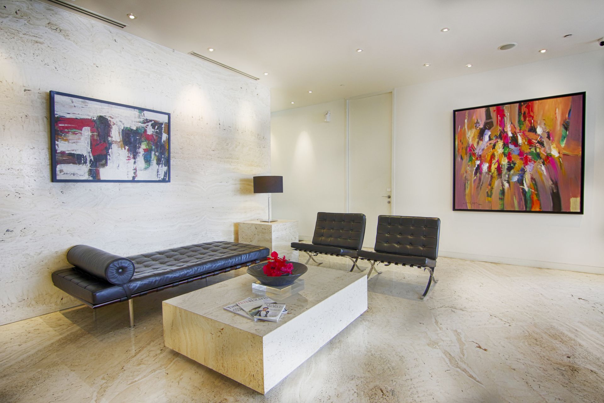 CEO SUITE - One Pacific Place image 4