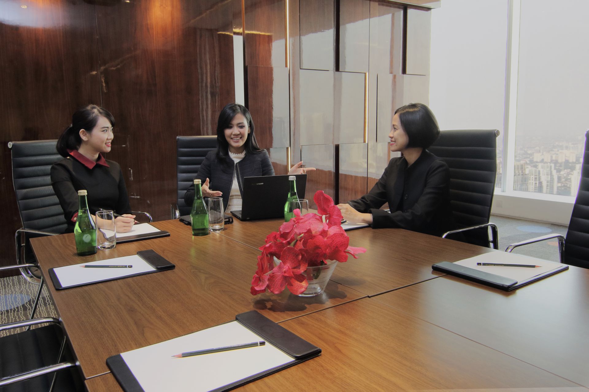 CEO SUITE - Sahid Sudirman image 3